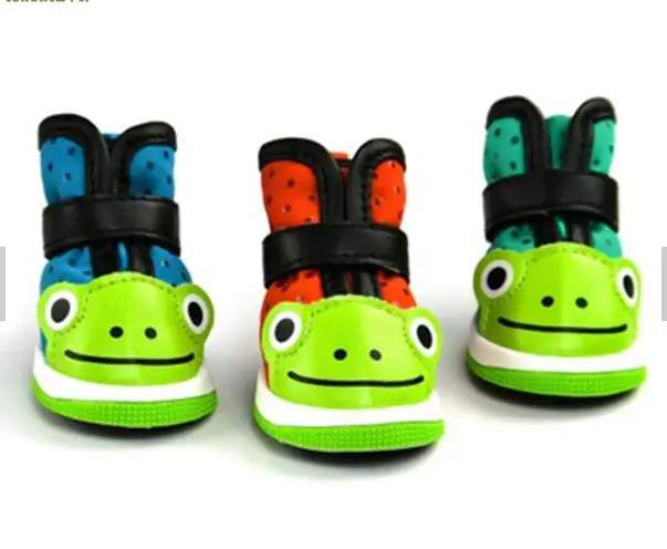 Winter Warm Cute Frog Dog Booties Dog Shoes for Small Dog PU
