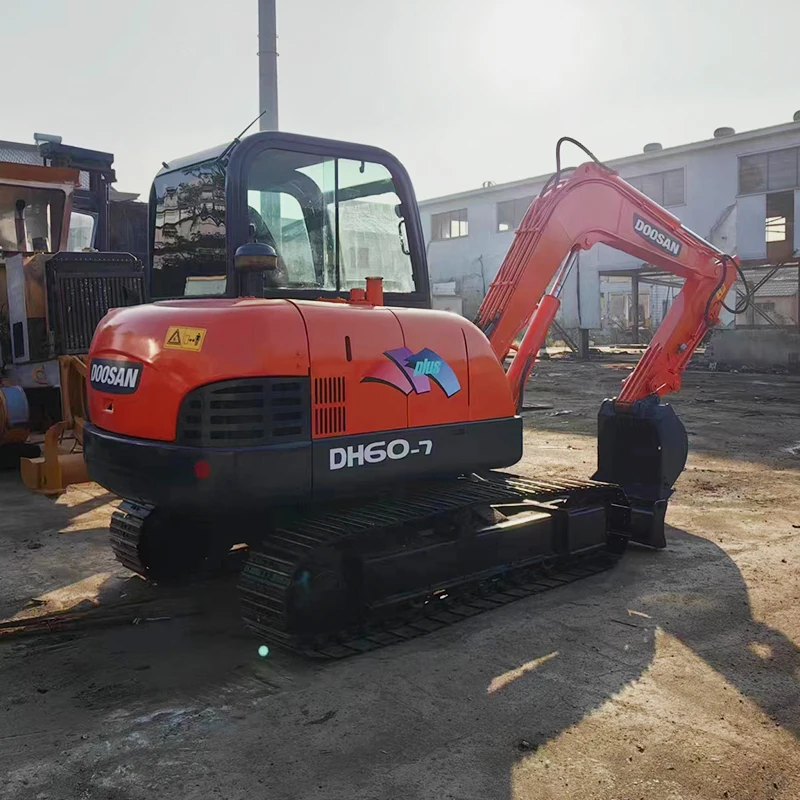 good quality 6 ton used crawler  excavator/South Korea Doosan DH60 DH60-7 used Hydraulic excavator