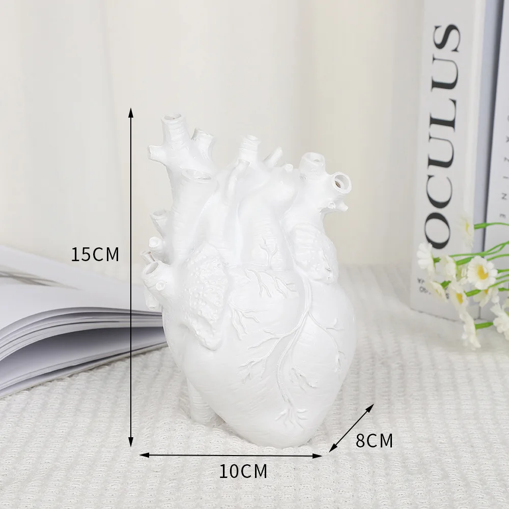Black and white heart vase creative heart shape home desktop decoration resin crafts