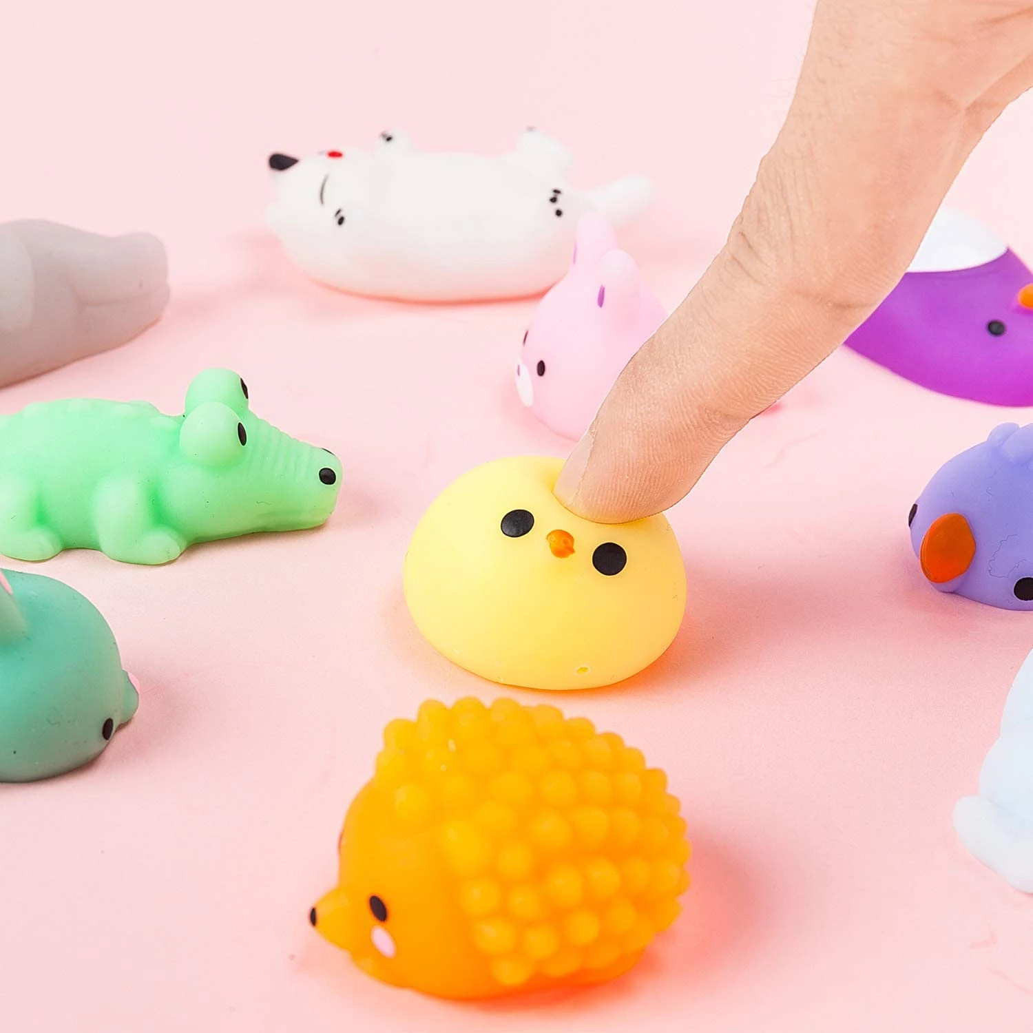 M57 Hot Sale Classroom Prizes New Mini Stress Relief Toys Kawaii Squishies Mochi Squishy Toys for Kids Party Favors