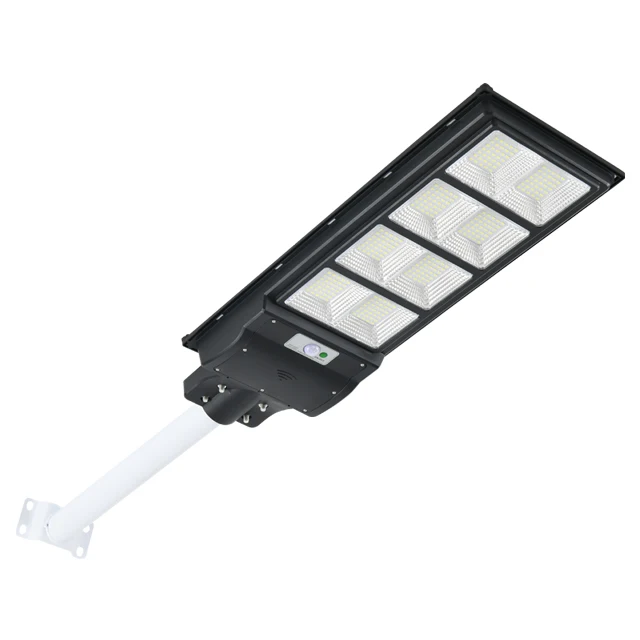 Very Bright outdoor solar street light IP65 waterproof grade used for garden lighting in rainy days