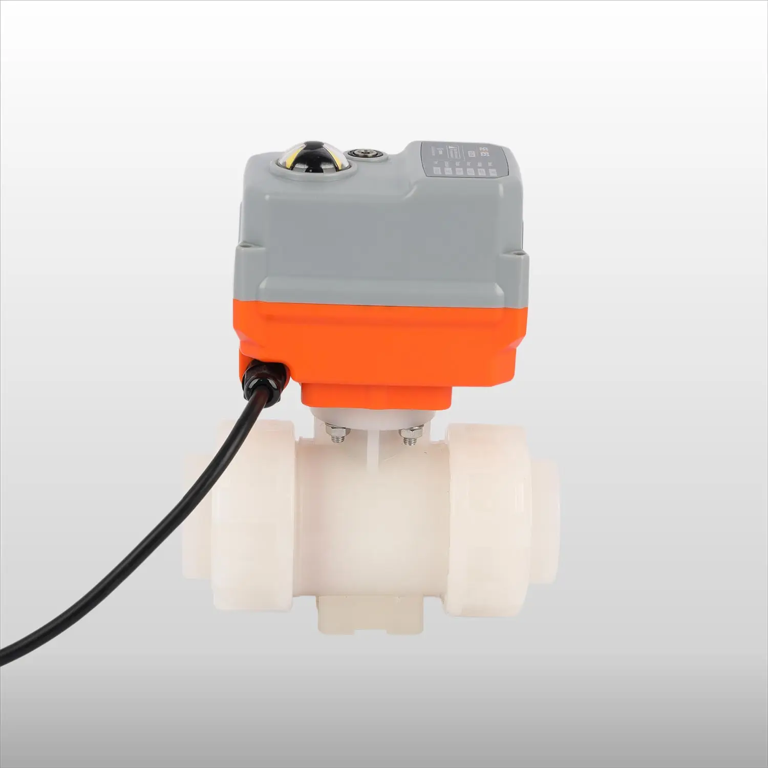 Plastic 2 Way Motorized Water Valves PVDF Electric Ball Valve for Auto Vehicle Cleaning Equipment