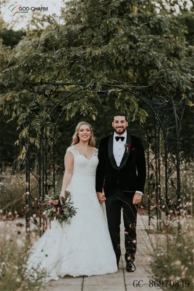 S-86970349  Wholesale Elegant lace applique v-neck white sheer short sleeve wedding dress weeding gown