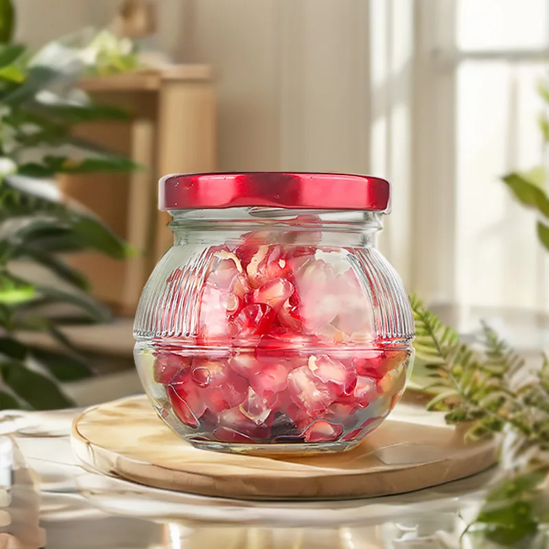 High Quality Round Wide Mouth Glass Pickle Jam Jelly Sauce Jar for Home Kitchen with Red Metal Lids 150 ml 200 ml 280 ml