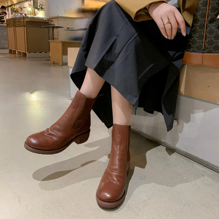 Xinzirain Custom Vintage Ladies Winter Boots Low MOQ Private Label Full Leather Comfortable 4cm Heel Women Ankle Boots