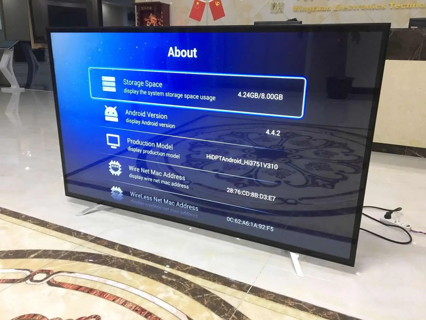 Big size 90 inch 4K UHD flat screen display DLED television with WIFI Android smart TV DVB T2 TV