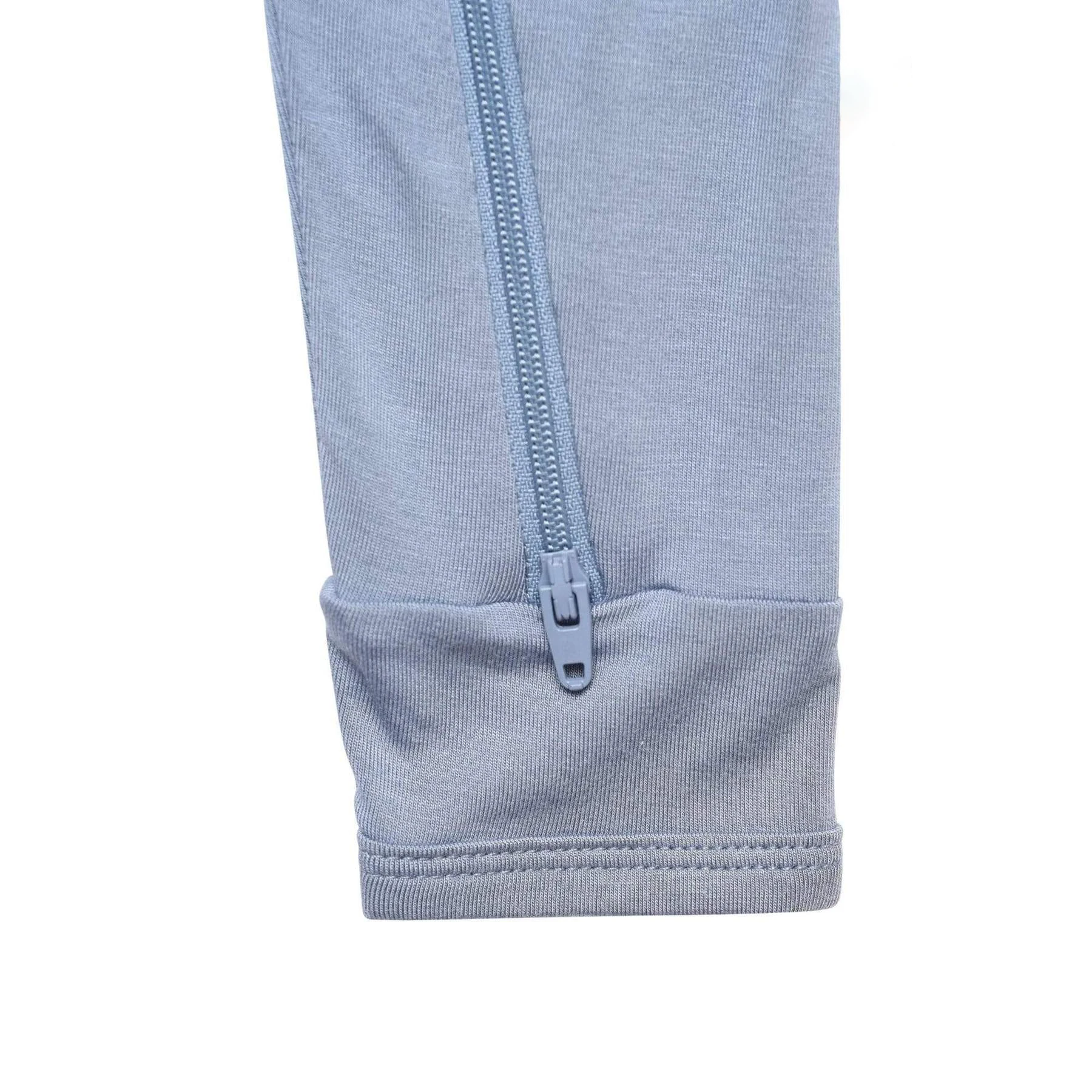 Детский комбинезон на молнии