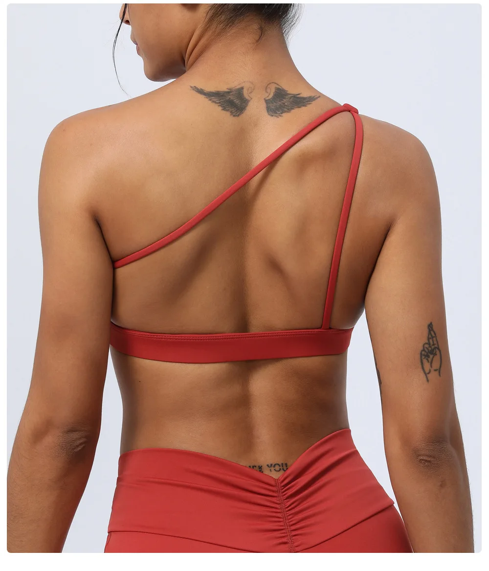Women Custom One Shoulder Push Up Buttery Soft Lightweight Gym Fitness Beauty Back Top Single Shoulder Thin Straps Sports Bra