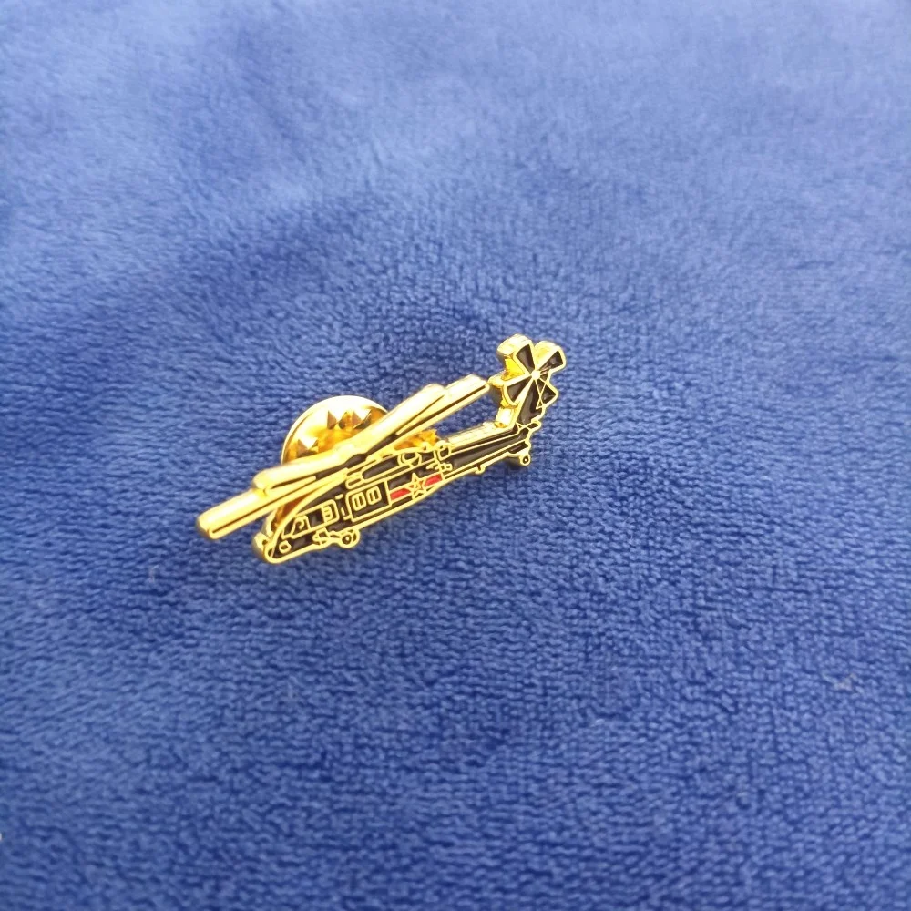 custom soft enamel helicopter lapel pins,Gold Plated Epoxy Star  Fly Wings Plane  Pin badge