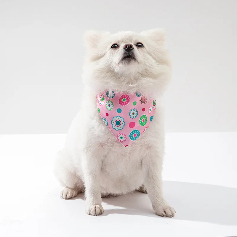 Pet Clothes Dogs Accessories Factory Price Party Decoration Dog Cat Bandanas Fashion Prints Collar Bandana Bows Bibs Wholesale
