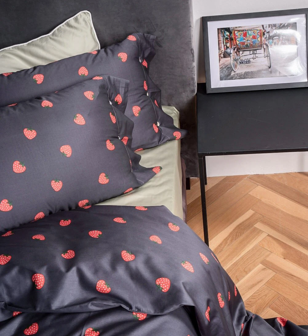 60S cotton Small strawberry print bed linen bedding sets queen king size luxury bed linen set comforter bedding sets