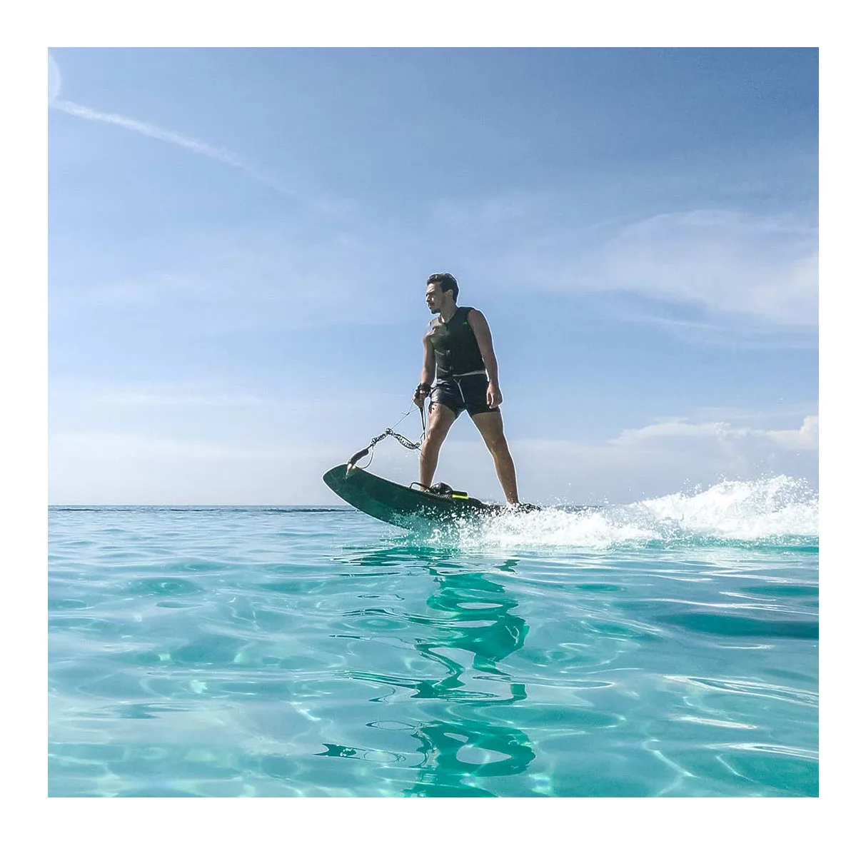 Fuel Jet Powered Water Skate Board Custom Surfboard 50km/h Gasoline Powered Surfboard Factory Price Waterplay craft