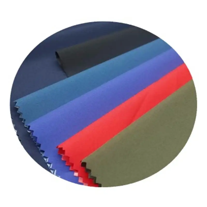 Высокоэластичная ветровка из полиэстера