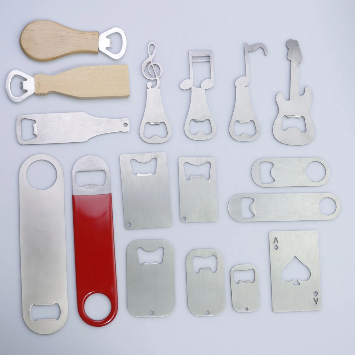 Custom 25 Finger Tiger Wood Keychain Silicone Stainless Steel Beer Spaceman Shape Wall Bear Bottle Opener