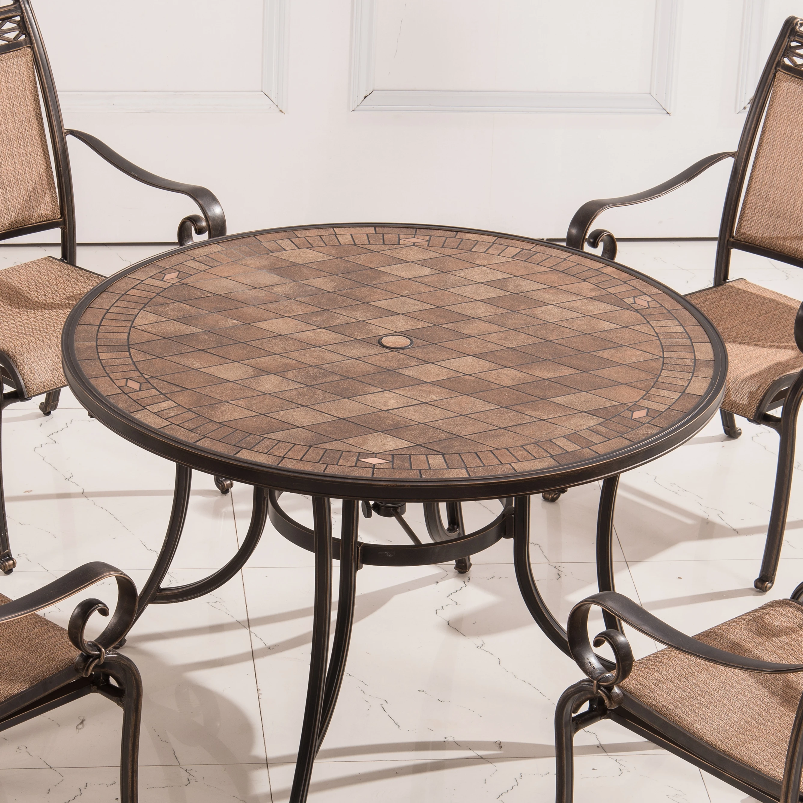
2019 WEIHUO outdoor furniture cast aluminum dining chairs&table 