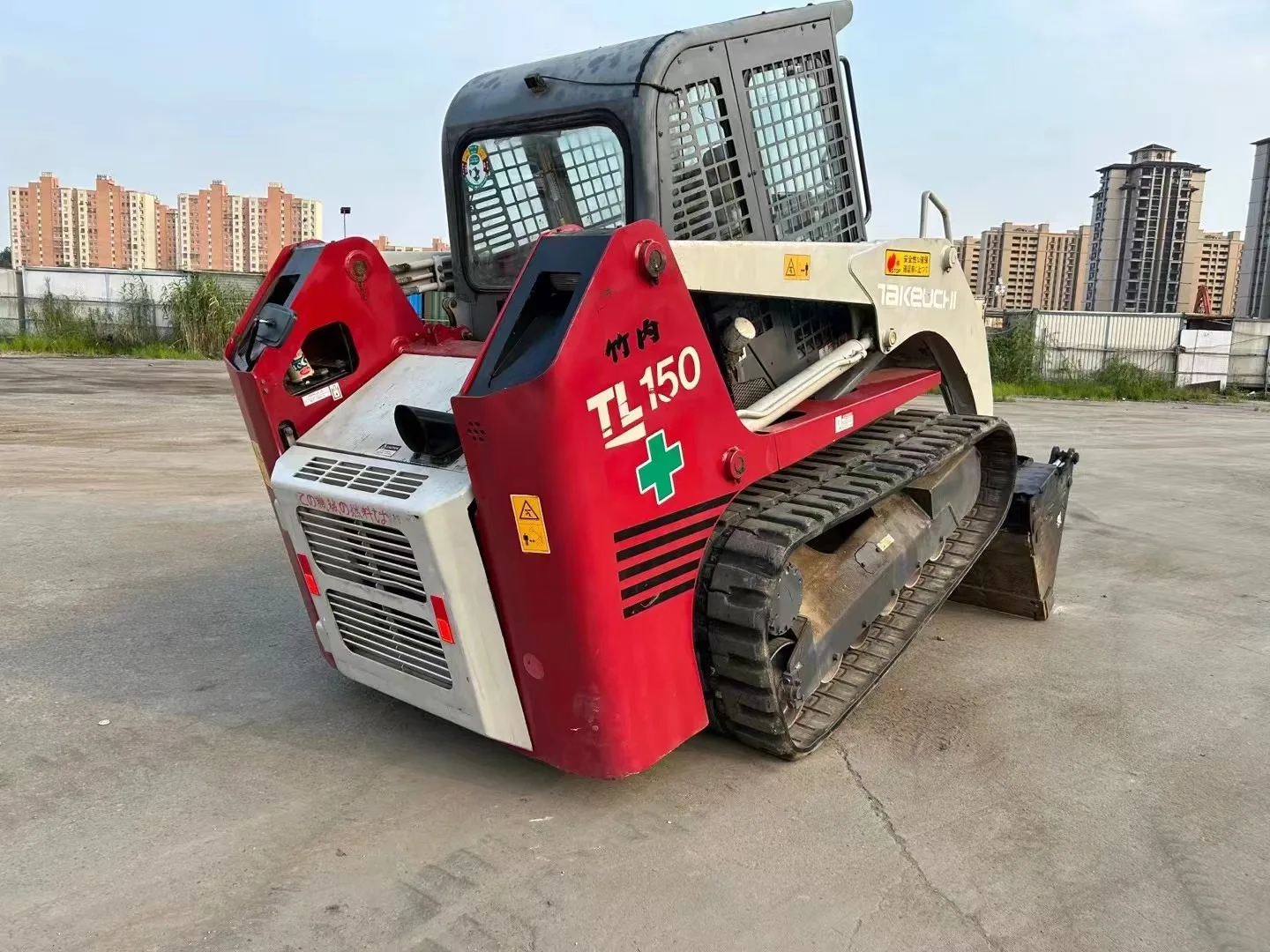 Used Original Japan Brand TAKEUCHI TL150 Track Skid Car  High-performance Small secondhand skid steer in good condition on sale