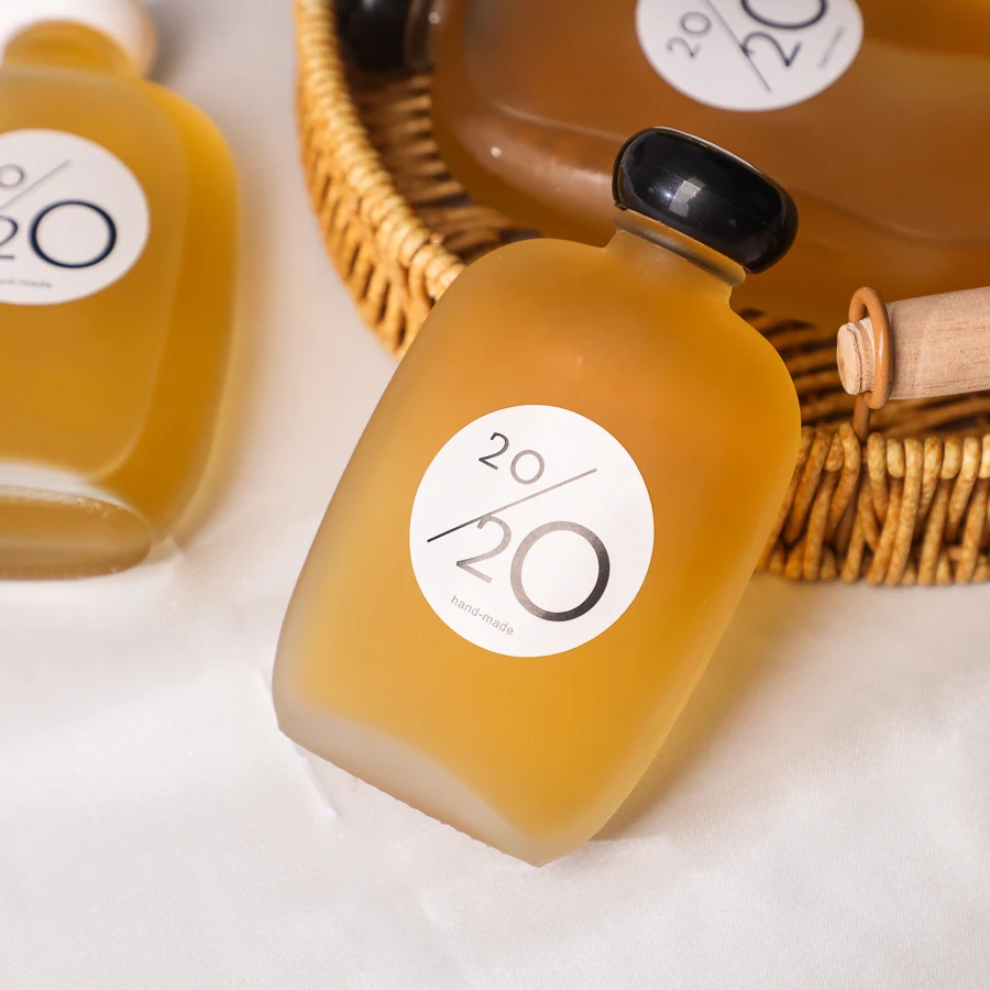 100 ml 200 ml Customized frosted empty cold brew coffee juice whisky glass bottles mini vodka glass bottles with screw cap