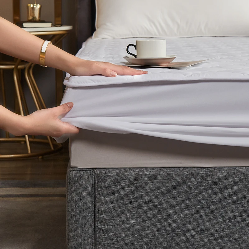 Новый дизайн чехол на матрас для кровати водонепроницаемая Нескользящая защита мягкая дышащая Полиэстеровая натяжная простыня протектор