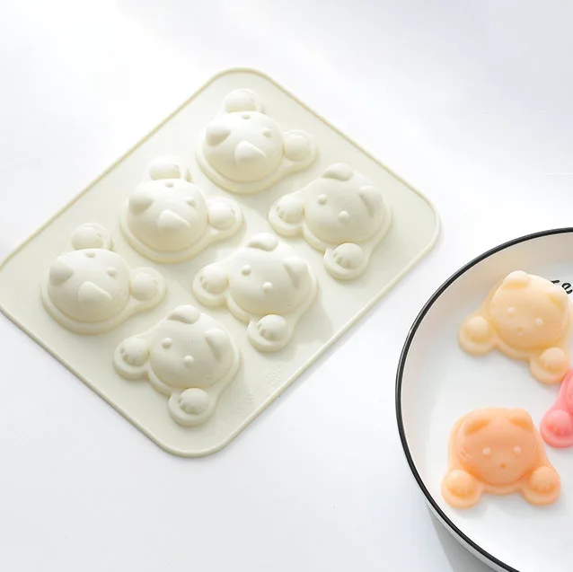 popular beige macaron color pig bear Animal Soap Molds Bear Silicone Mold for DIY Candy Cakes Cookies jelly
