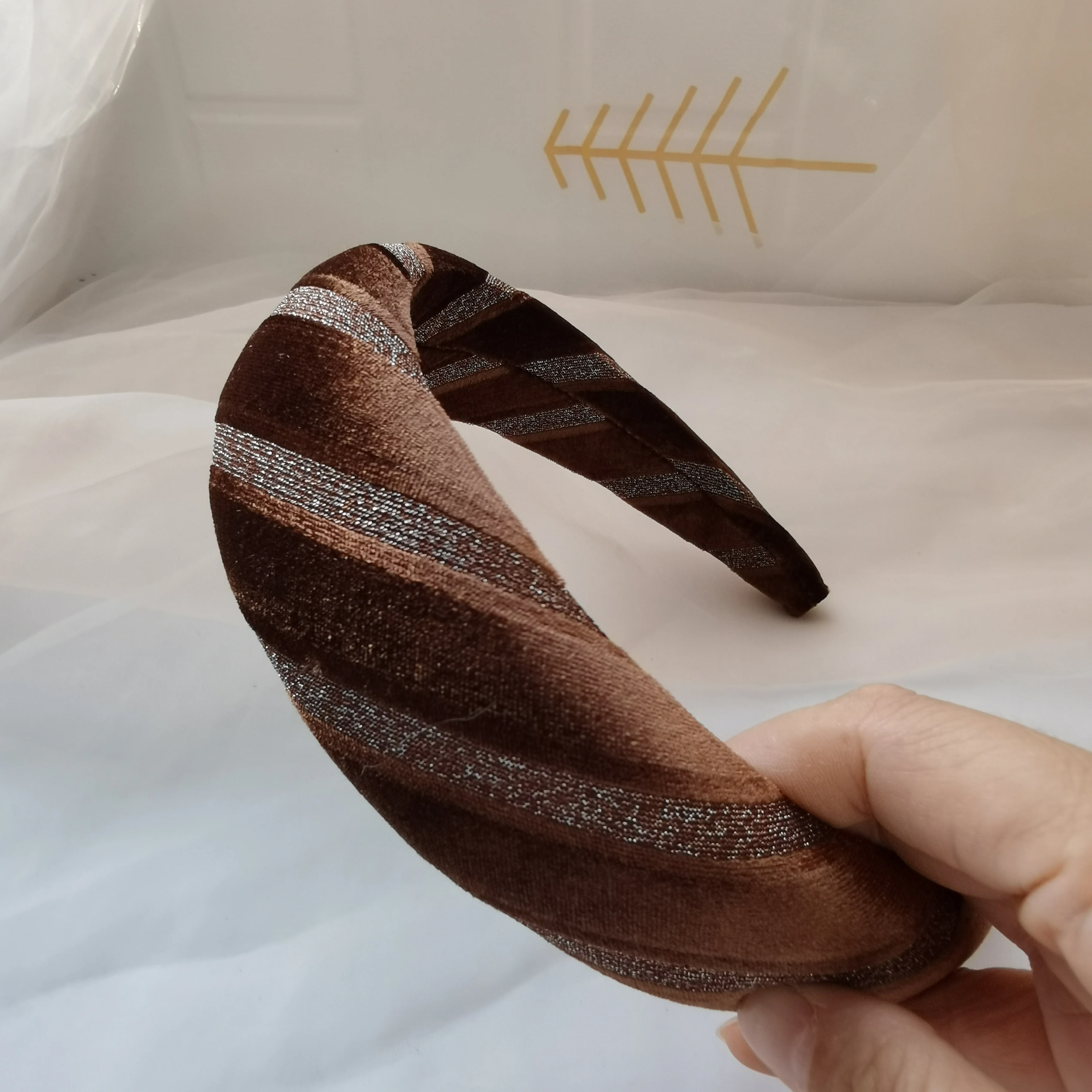 New High Quality Hair Accessories glitter stripe hair band velvet sponge padded Headband