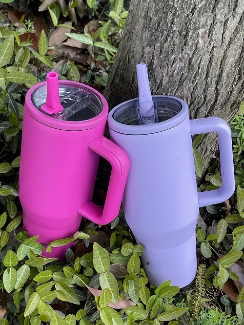 2023 custom vacuum insulated stainless steel 40 oz tumbler cup with handle and straw adventure tumbler travel 40oz Car mug