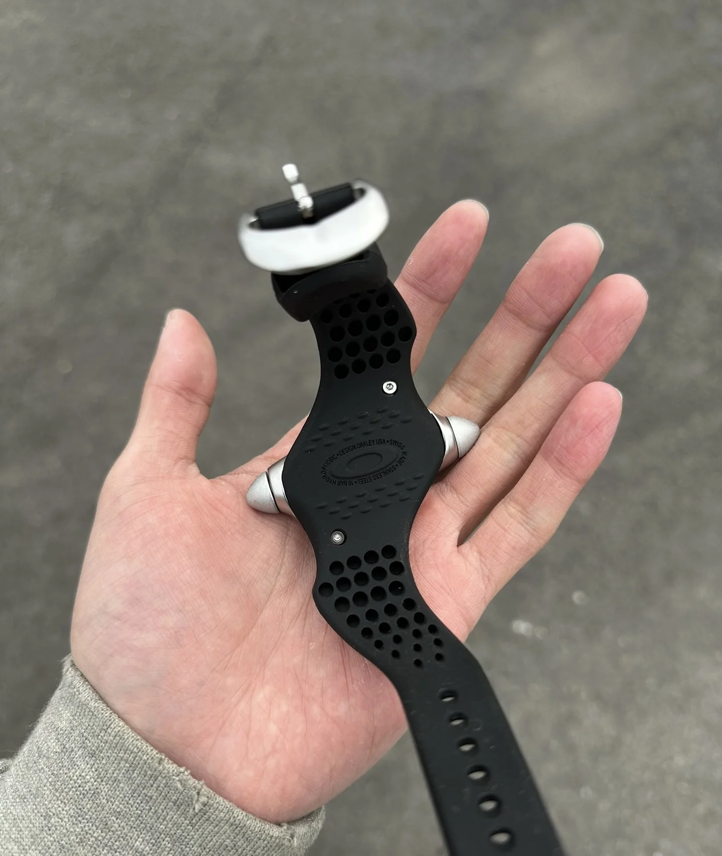 vintage  torpedo  Watch  A must-have trend watch for future style rappers White shaped  oakly watch