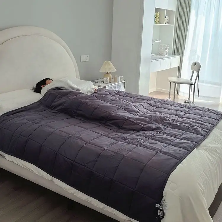 Тяжелое утяжеленное одеяло