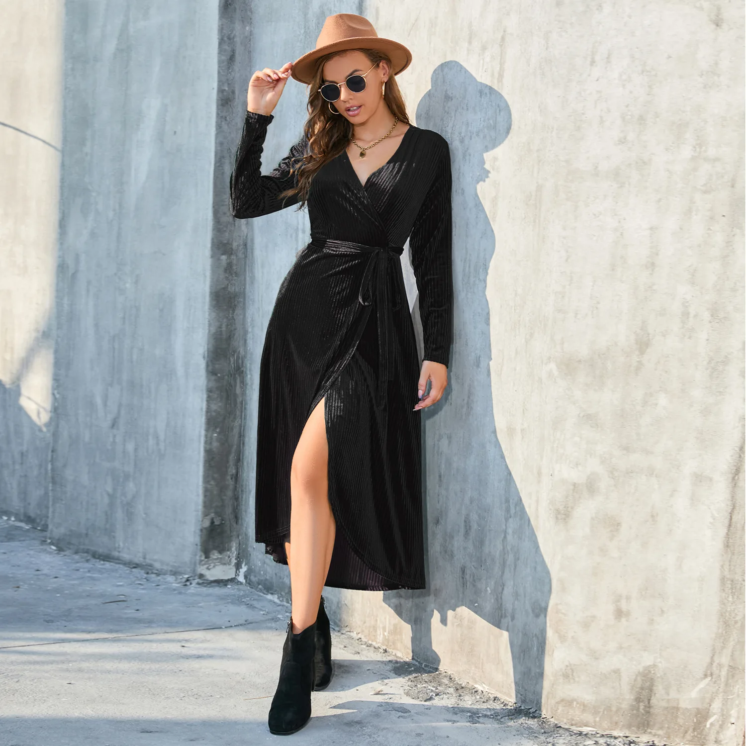 2023 New Arrivals Amazon Winter Dress For Girls Sexy Spring Dress 2023 Velvet Long And Short Sleeve Mid-length Casual Dresses