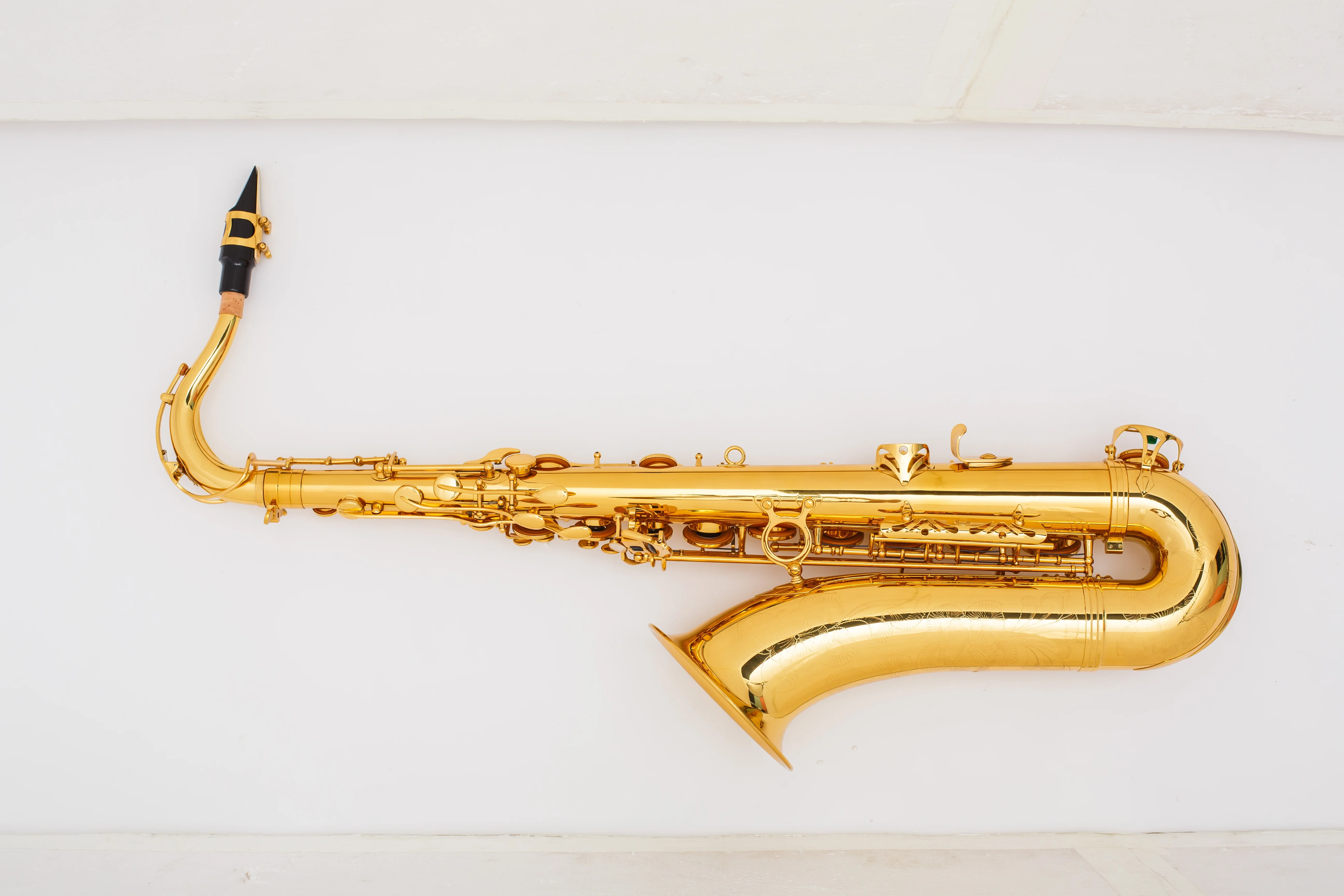 Hot-selling Good Quality Musical Instrument Professional Tenor Saxophone OEM