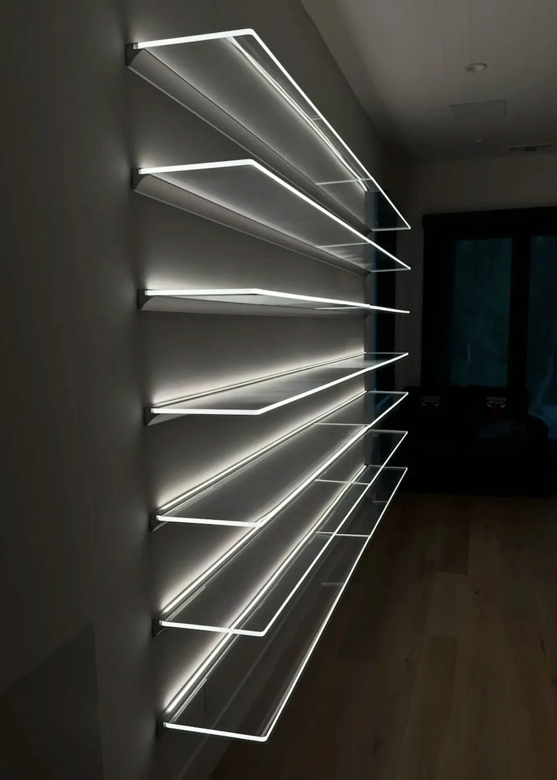 Custom Clear Plexiglass Display Shelves with Light for Home Store Marketing Display