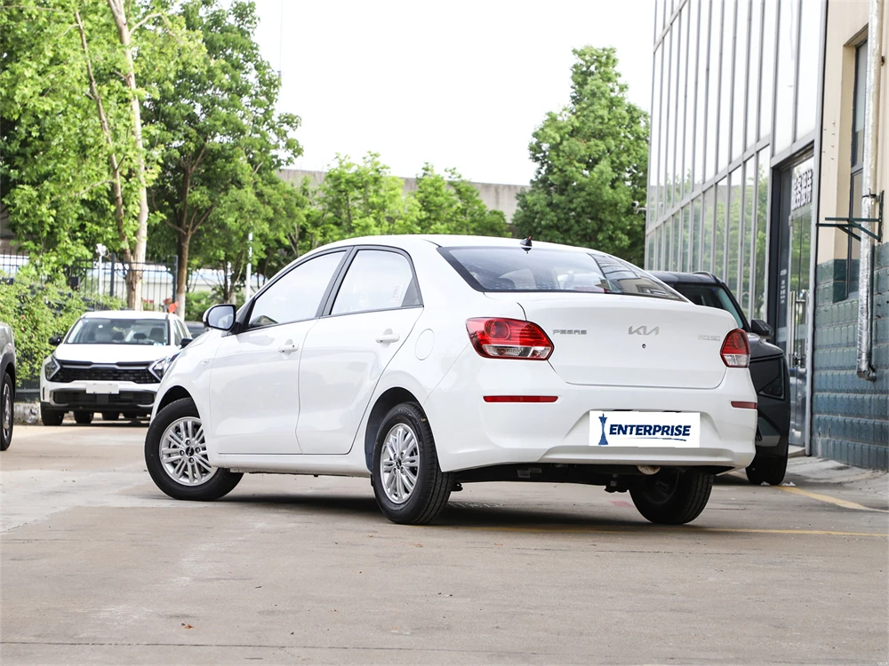 KIA PEGAS готов к отправке горячая Распродажа 5-местный топливный автомобиль бензиновый седан Huanchi Pegas 2020 1 4л Китайский по низкой цене