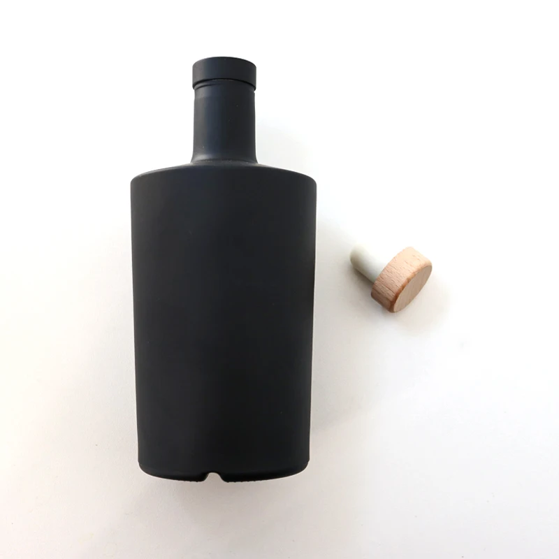 Luxury Matt black 100ml 375ml 500ml 750ml glass wine packaging bottles With Sealed Cork for liquor Whisky Vodka Tequila Gin Rum