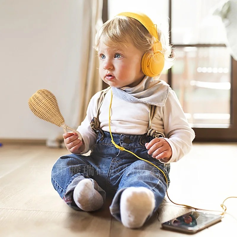 New Baby Rattles Soft Hand-Woven Rattan Musical Toys Pear-Shaped Design to Soothe & Entertain Kids Gift for Newborns