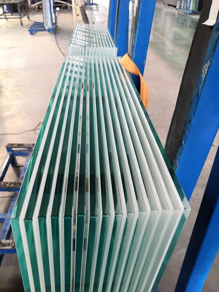 floating cabine glass blocks suppliers aquarium glass ultra clear FOR SHOWER DOORS BALUSTRADE PARTION WALLS GLASS FENCING PADEL