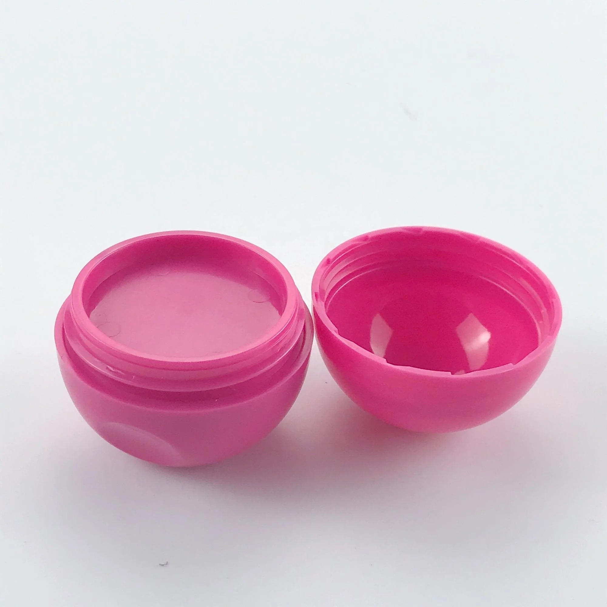 Low MOQ Wholesale Fast Shipping Egg Shape Lip Balm Elegant Stick Tube Lip Gloss Vide En Roses