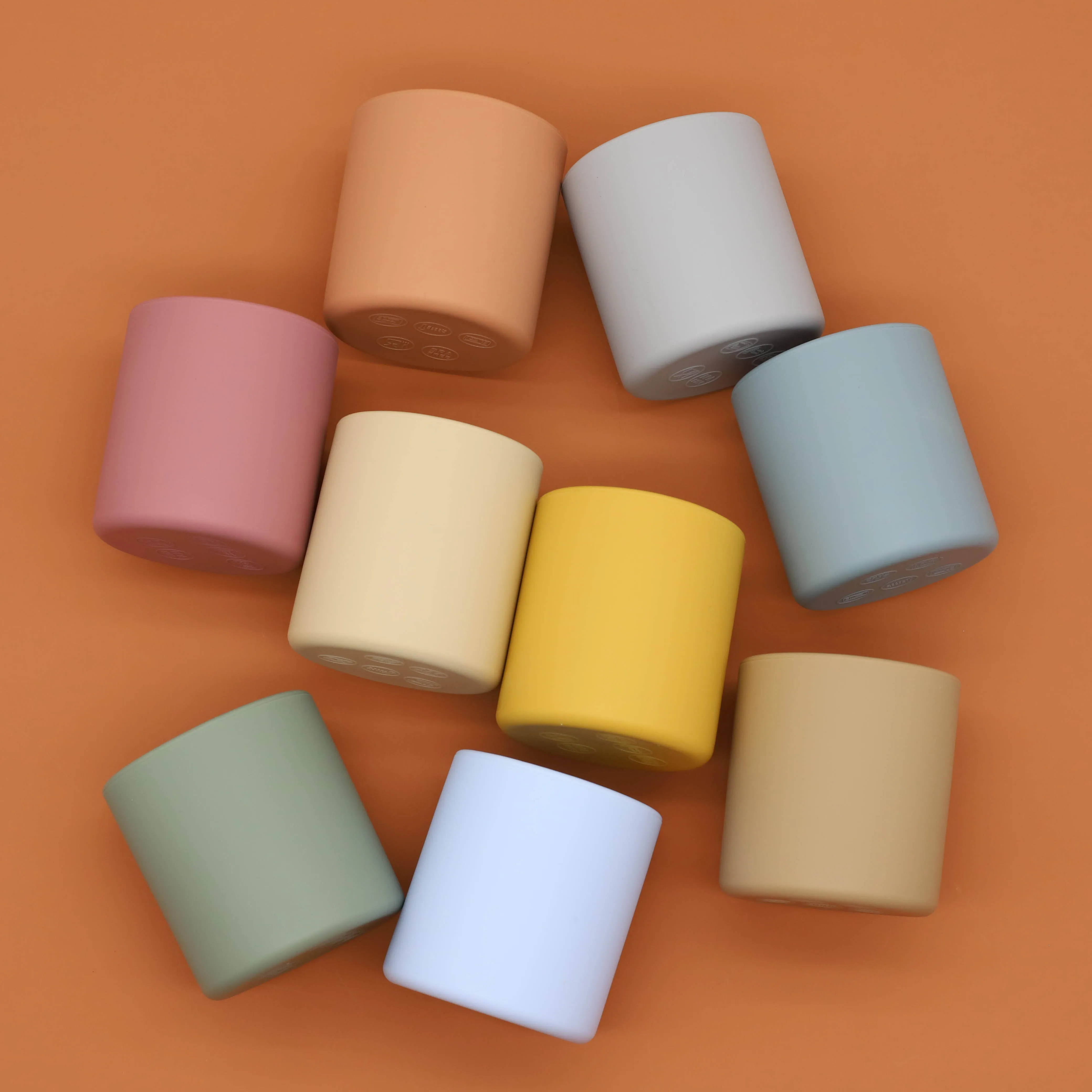 Eco choose custom logo baby tableware 6pcs/set box silicone bibs dinner suction plate water cup spoon fork set flatware