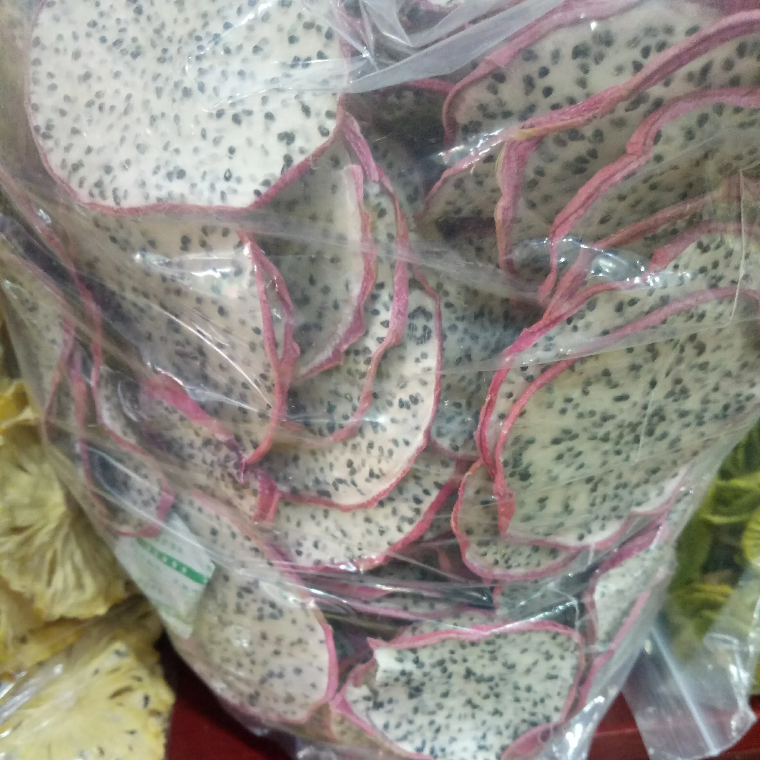 Premium Quality Dehydrated White Dragonfruit Raw Sliced Dried White Dragon Fruit for Tea