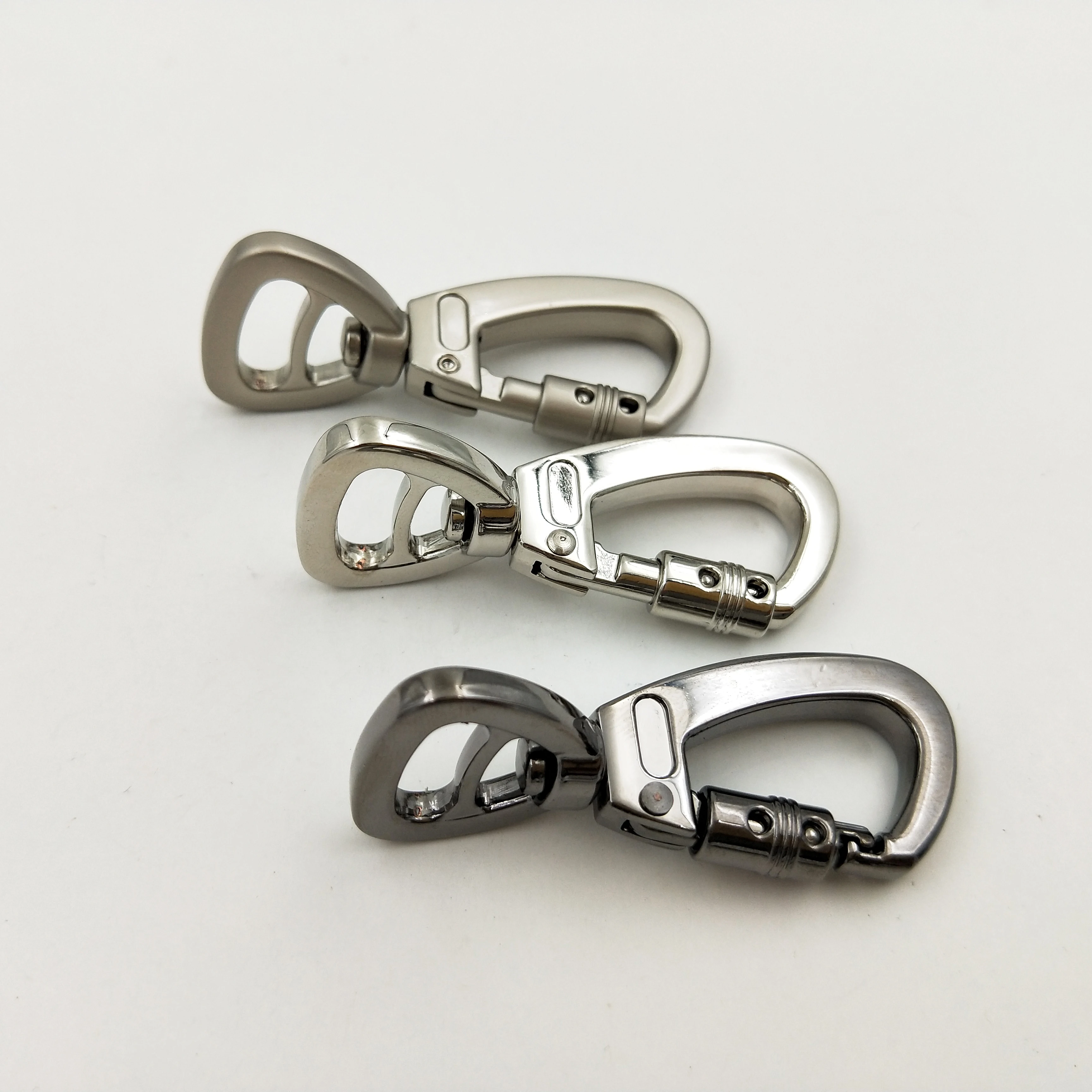 Low price  1 inch dog leash snap hook for pet strap