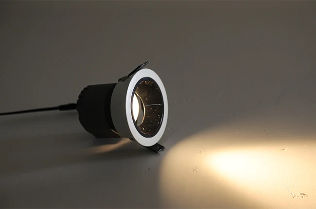 Светодиодный утопленный светильник Tuya Zigbee Triac антибликовый COB Точечный 0-10 В