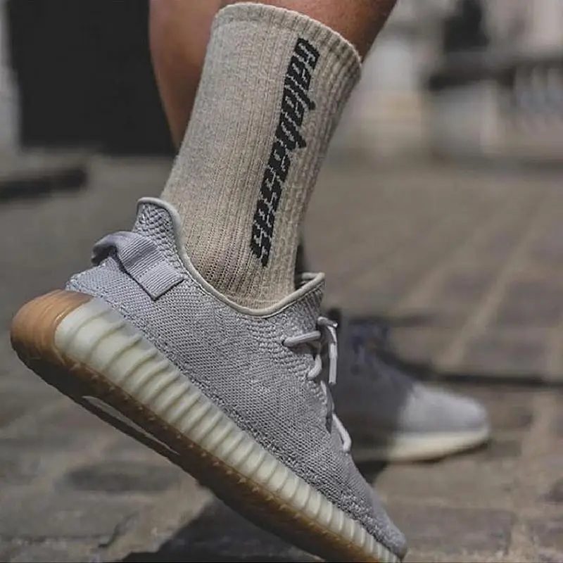 Free Sample Athletic Sports Crew Sock High Fashion Custom Cotton Funny Socks Price Cheap Men Socks