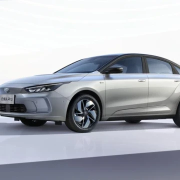 High Quality 2022 2021 new/Used EV Car Geely Jihe A Ev vehicle 150 kM/h 2WD 430KM Left Hand Drive Electric Vehicle