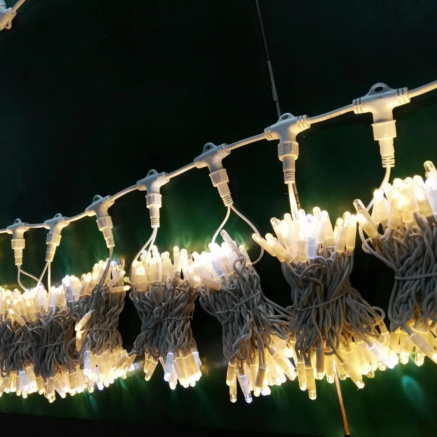 Curtain Light for Bedroom 300 LED 6 Hooks 8 Models with Remote Control Window Fairy Light with USB for Wedding Party Home Garden