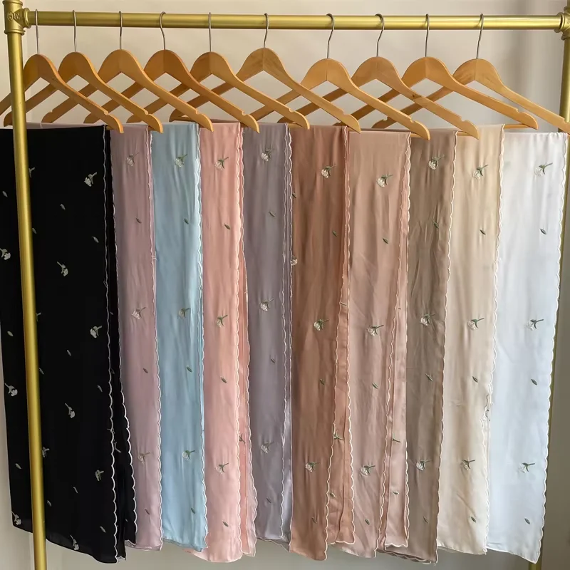 2024 Korea Chiffon  Hijab 180*70cm Muslim Woman Hijab Multiple Colors Available Edge Scallop Embroidery Delicate Embroidery