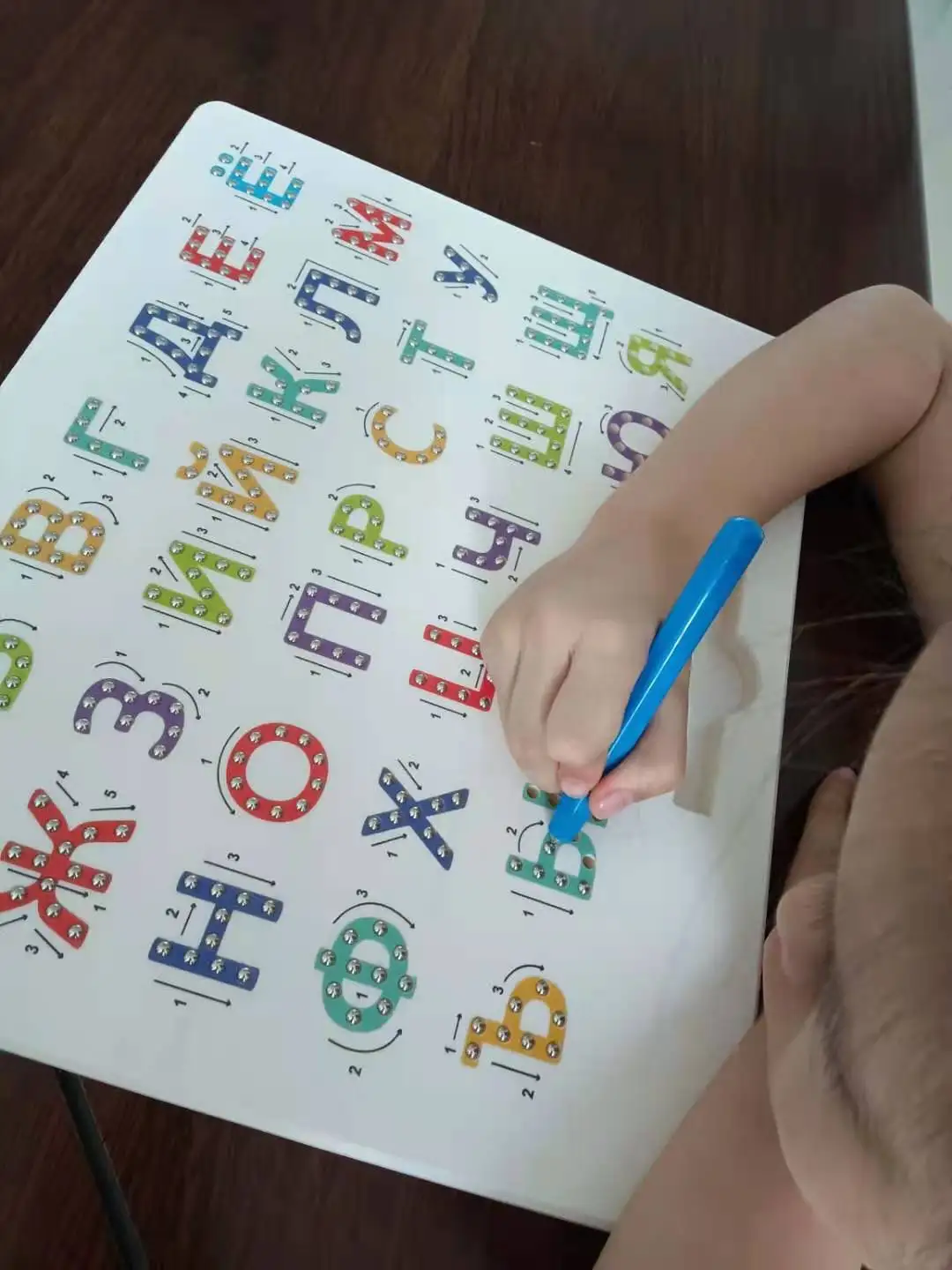 2022 Brand New Steel Balls  Portable Erasable Russian Writing Board Magpad Magnetic Drawing Board