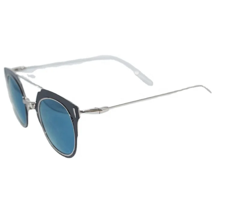 2022 Pop seller Used on Shopping Online Metal frame Iron Sunglasses 100% UV protection luxury mens sunglasses