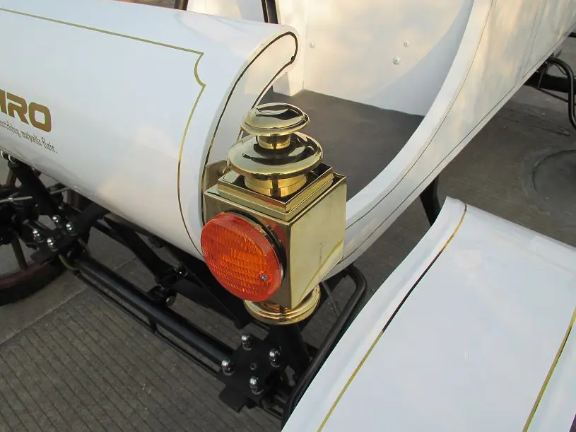 Antique car special sightseeing vehicle for sale