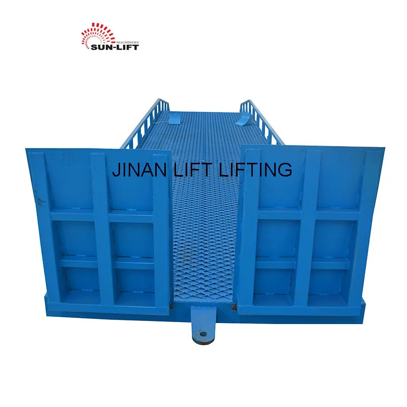 Factory Selling heavy duty hydraulic loading ramp for containers warehouse mobile yard ramp for sale