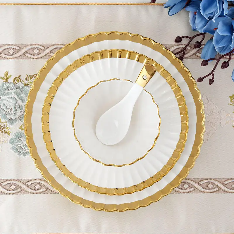 Modern Minimalist Light Luxury Gold Tableware Set, Saudi Style Emboss Tableware with Gold Rim