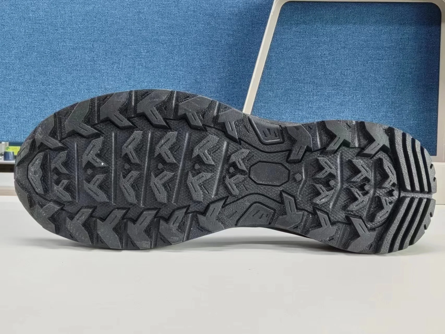 Free Sample Men Shoe Sole For Sneaker Outsole Eva/Rubber Outdoor Hiking Climbing Sole
