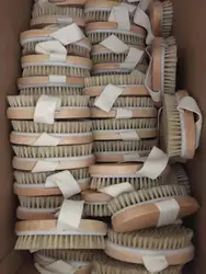 Wooden Natural Bristle Dry Skin Bath Body Brush With Hand Band For Nice Grip